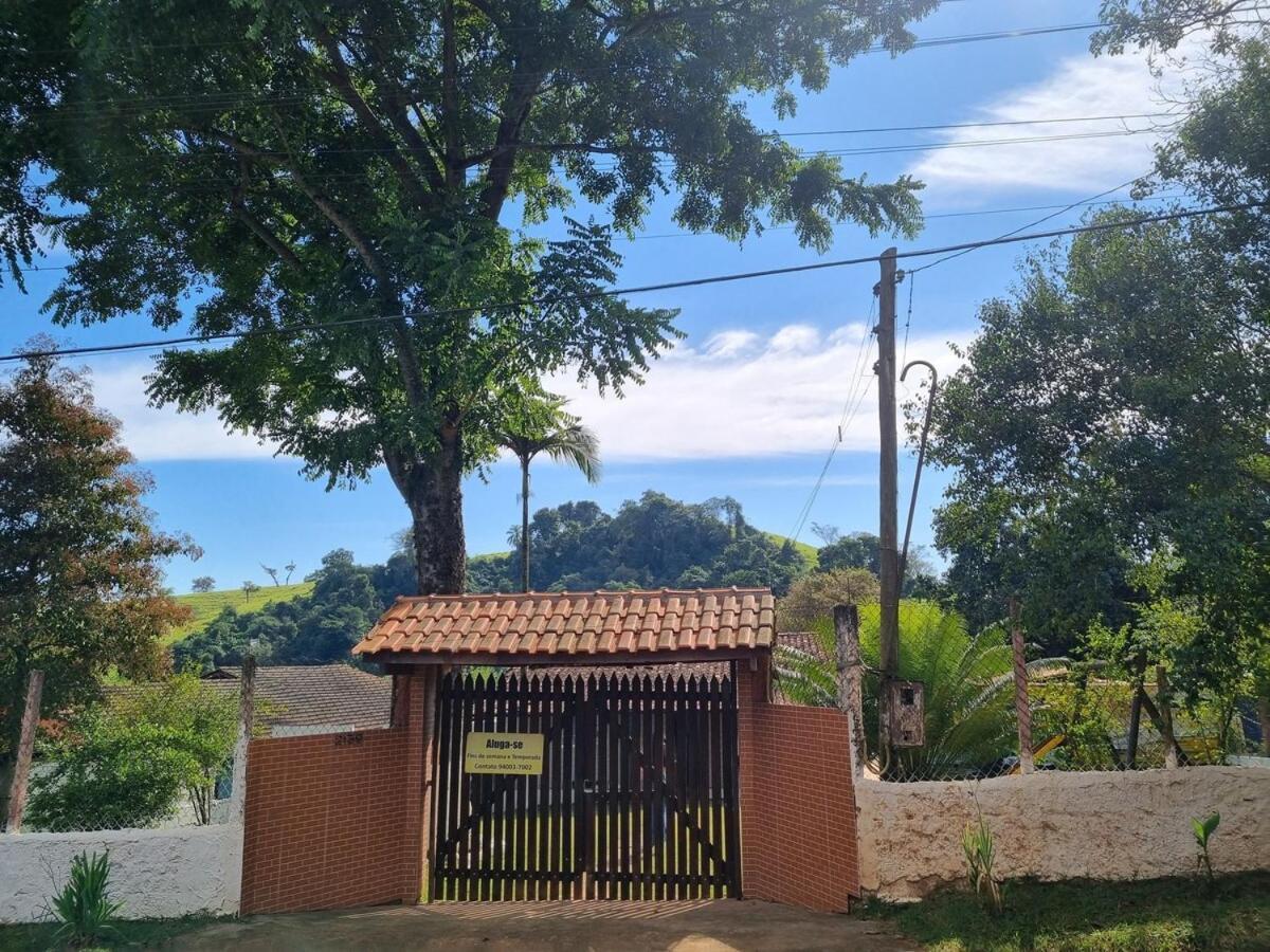 Chacara Recanto Vovo Luiza Aracariguama Exteriér fotografie